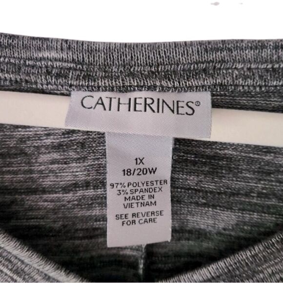 Catherines Pullover Women's Gray V-Neck Top Woman’s Size 1XL - Picture 3 of 3